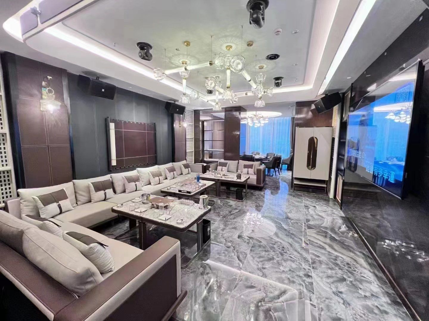 六安商务ktv多少钱一个小时参考-裕安区ktv订房